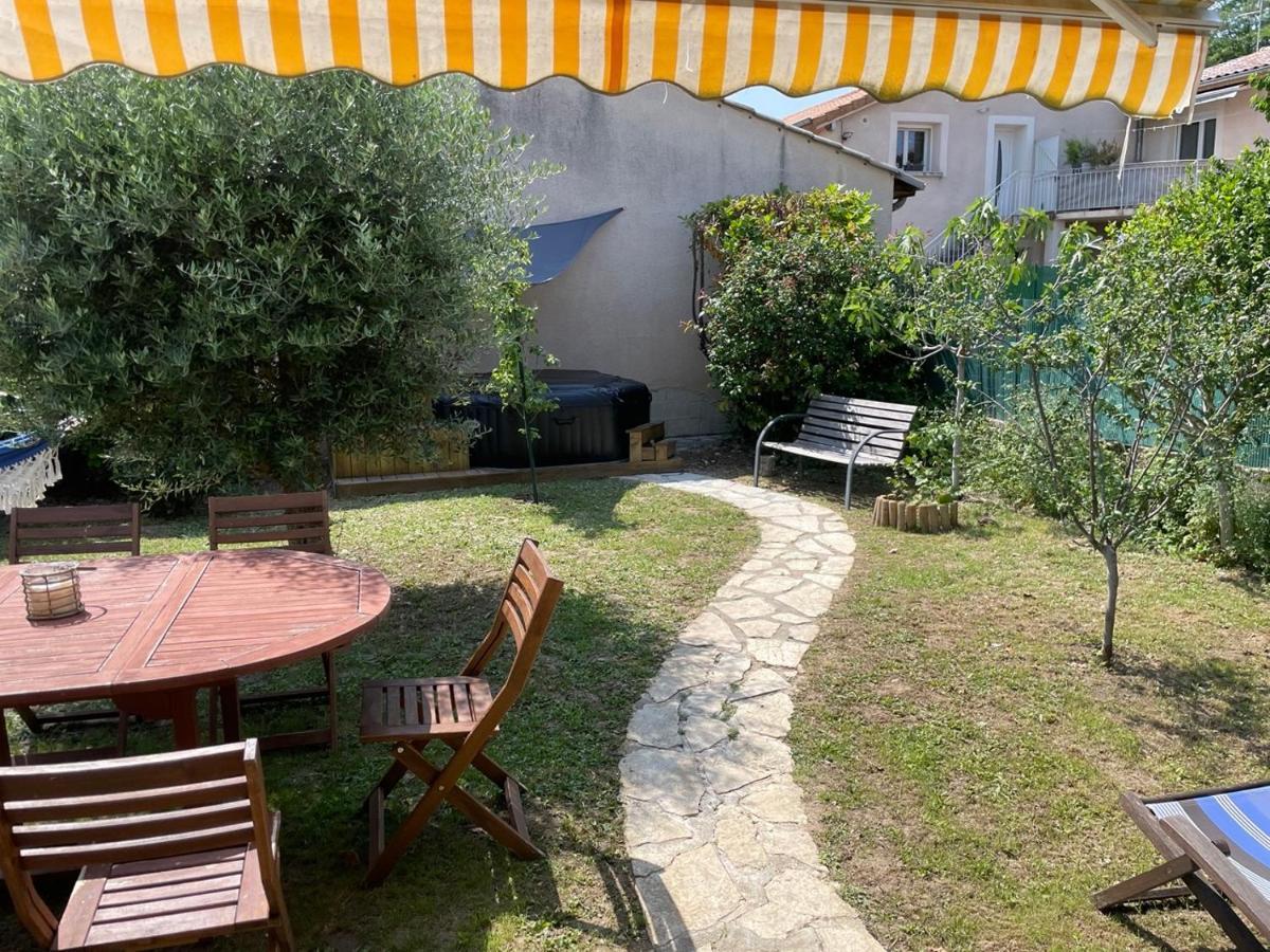 Maison Avec Jardin Crest Bagian luar foto
